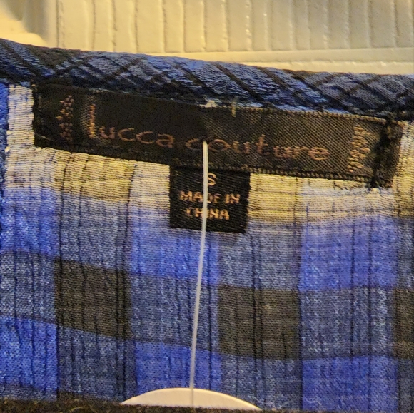 Lucca Couture Sheer Hi Low Top - Picture 4 of 9